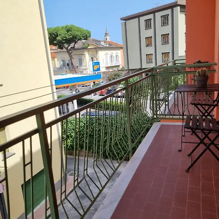 Casa Dell'altromondo 公寓 菲纳莱利古雷