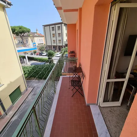 公寓 Casa Dell'altromondo 菲纳莱利古雷